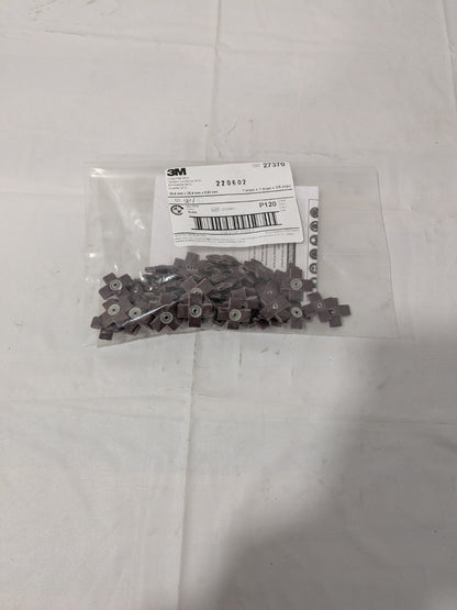 3M Aluminum Oxide Cross Pad 120 FEPA Grit, Fine Grade 100 Pack 7100105539