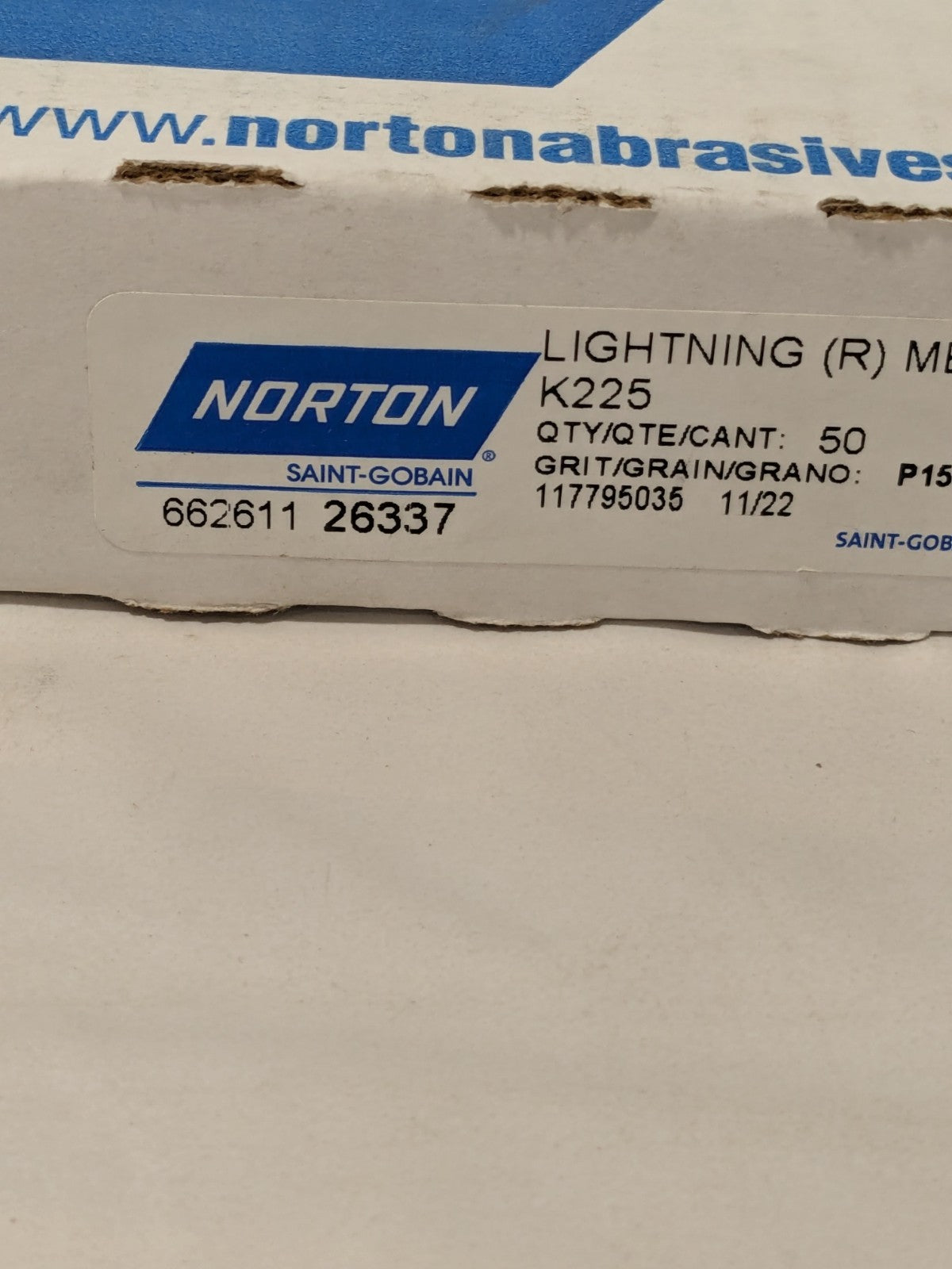 Norton Sanding Sheets: 9" Wide x 11" OAL, 150 Grit, AO Box of 50 66261
