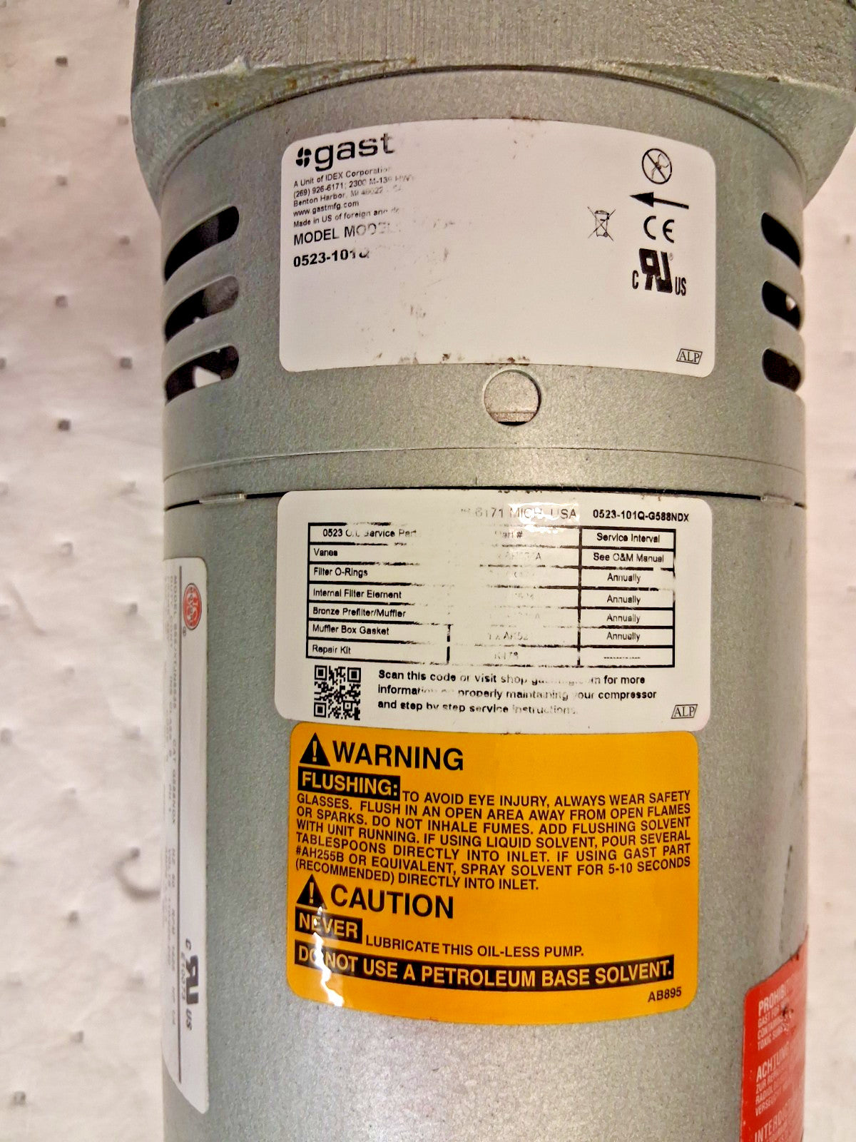 Gast Single Phase Rotary Vane Vacuum Pump 0523-101Q-G588NDX
