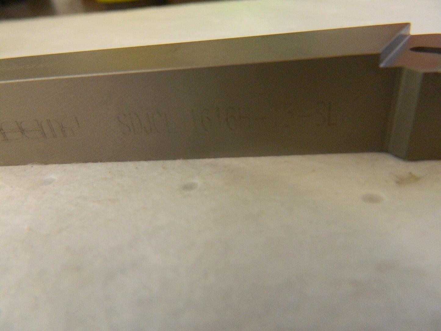 ISCAR Indexable Turning Toolholder: SDJCL1616H-13-SL, Screw 3603396