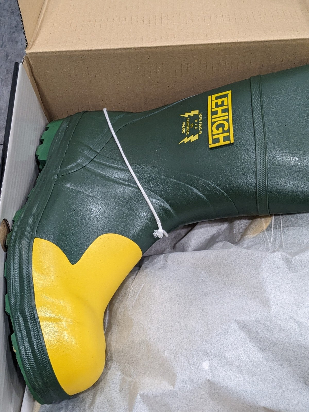 LEHIGH SAFETY SHOES 12" STEEL TOE DIELECTRIC WATERPROOF RUBBER BOOT Size 11