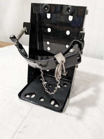 KIDDE Fire Extinguisher Mounting Bracket, Steel, For 10 lb Tank Weight 366242
