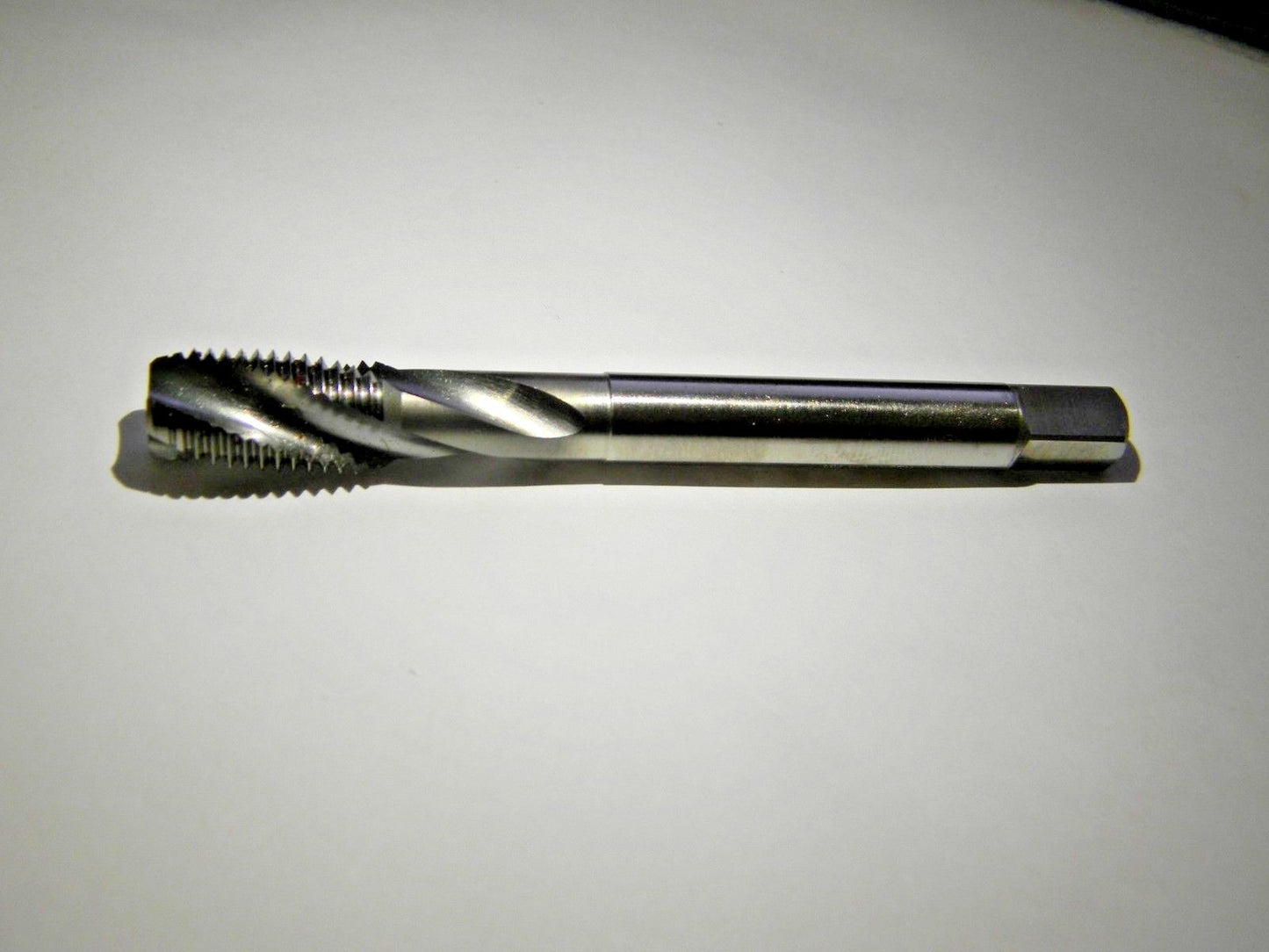 Kennametal M12 x 1.50  3Fl D5 Vanadium HSS Slow Spiral Flute Tap 4131906