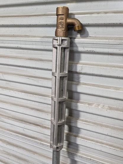 Zurn Exposed Head Non-Freeze Post Hydrant 3 Ft. Bury 1 In. Connection Z1385-1X3