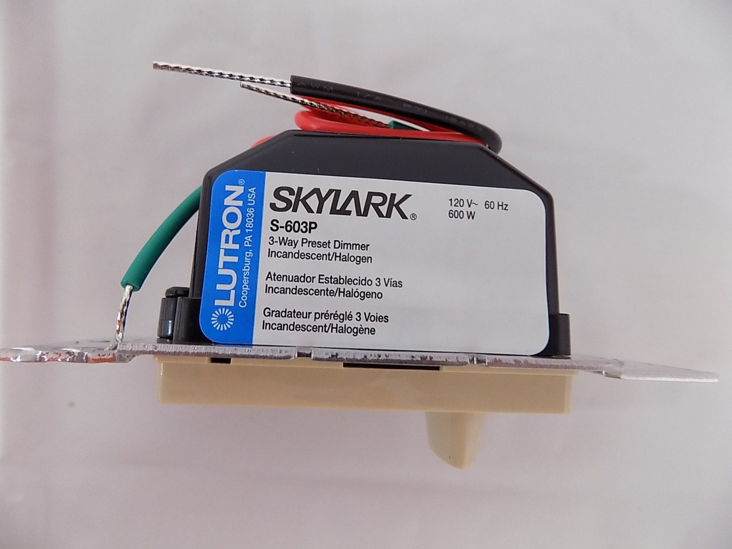 Lutron S-603P-IV Skylark 600W 3-Way Preset Slide Dimmer w/ Rocker Switch Ivory