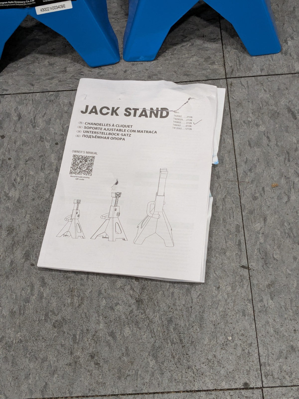 3 Ton Load Capacity Ratcheting Jack Stand (1 Pair) T43002