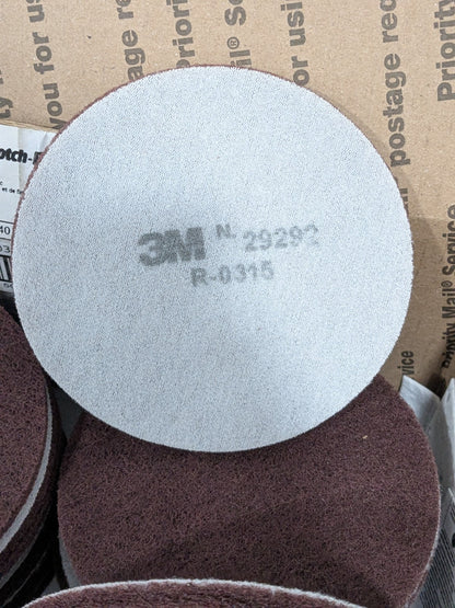 3M Hook &amp; Loop Disc: 5" Dia, Non-Woven, Aluminum Oxide Box of 40 710013