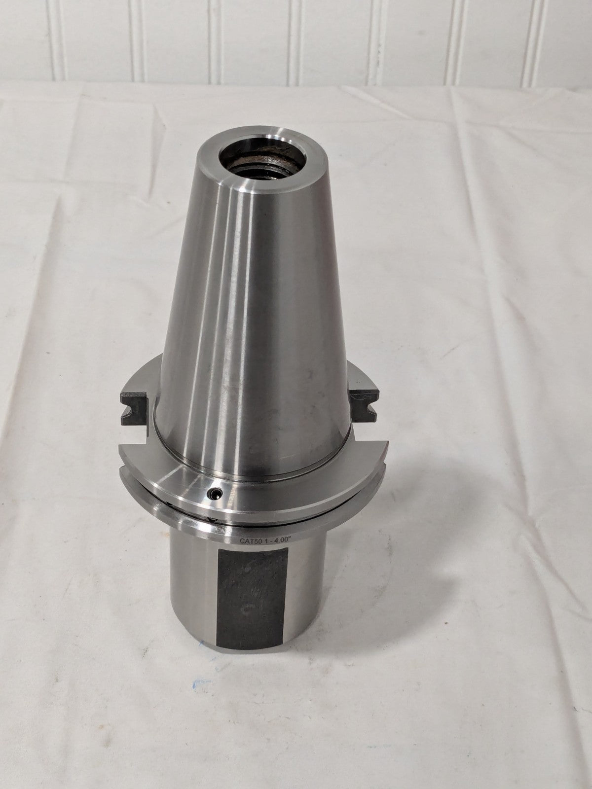 ACCUPRO End Mill Holder: 1" Hole CAT50 Taper Shank 775142