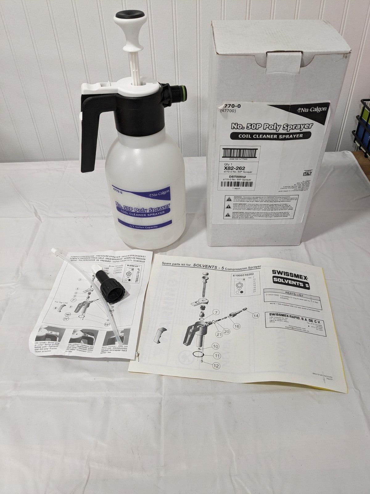 NU-CALGON Garden & Pump Sprayers: Handheld, Polyethylene, 1/2 gal 4770-0