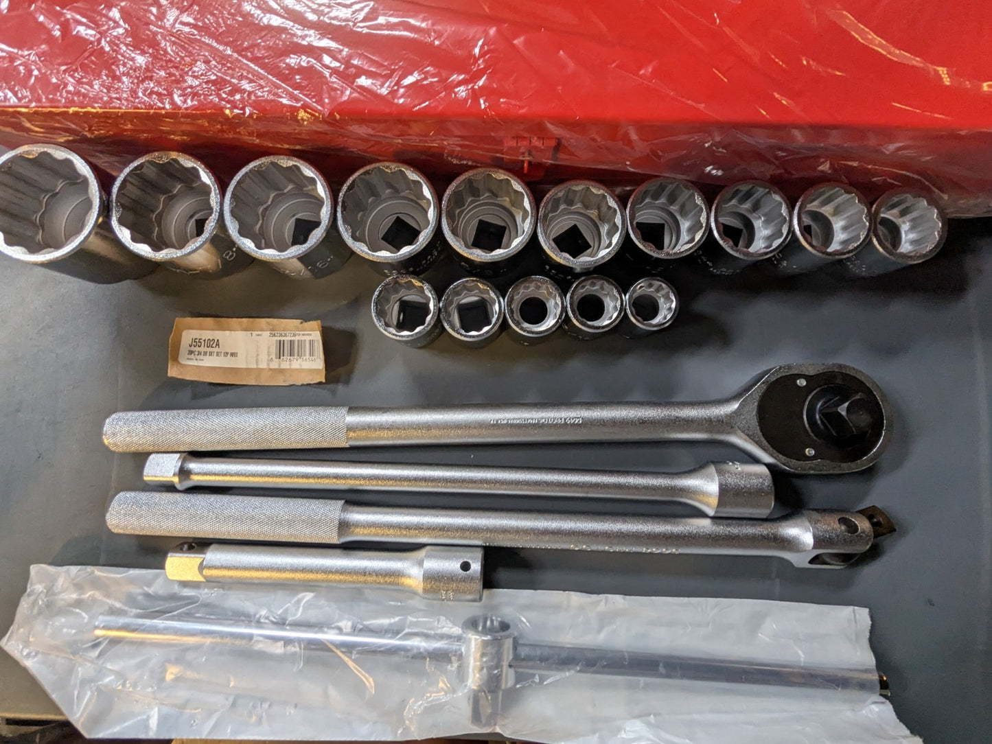 Proto 20 Piece Socket Set w/Metal Box 3/4" Drive 12 PT J55102A