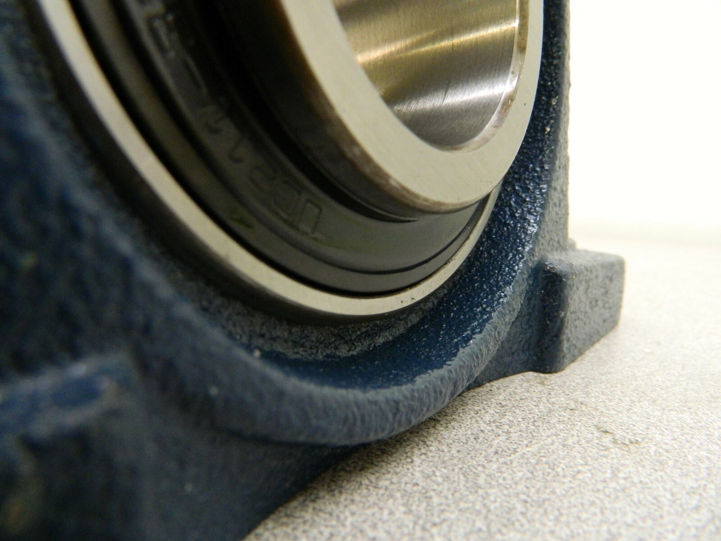 SKF Tritan Insert Bearing Mount 2" ID 3-15/16" OD 7,540 Lb Dynamic Cap