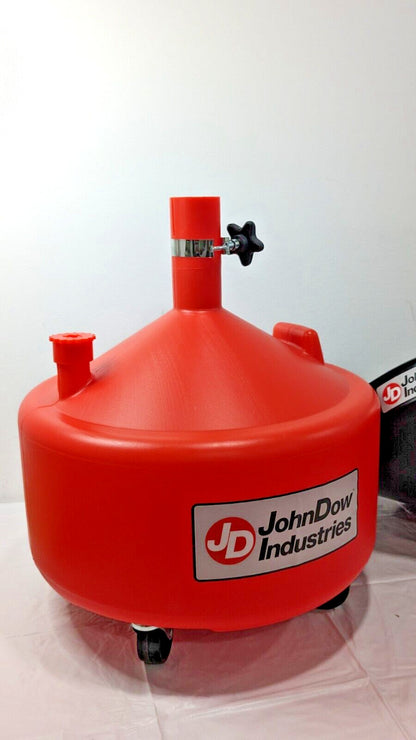 JohnDow Industries 8-Gallon Economy Portable Poly Oil Drain JDI-8DCP