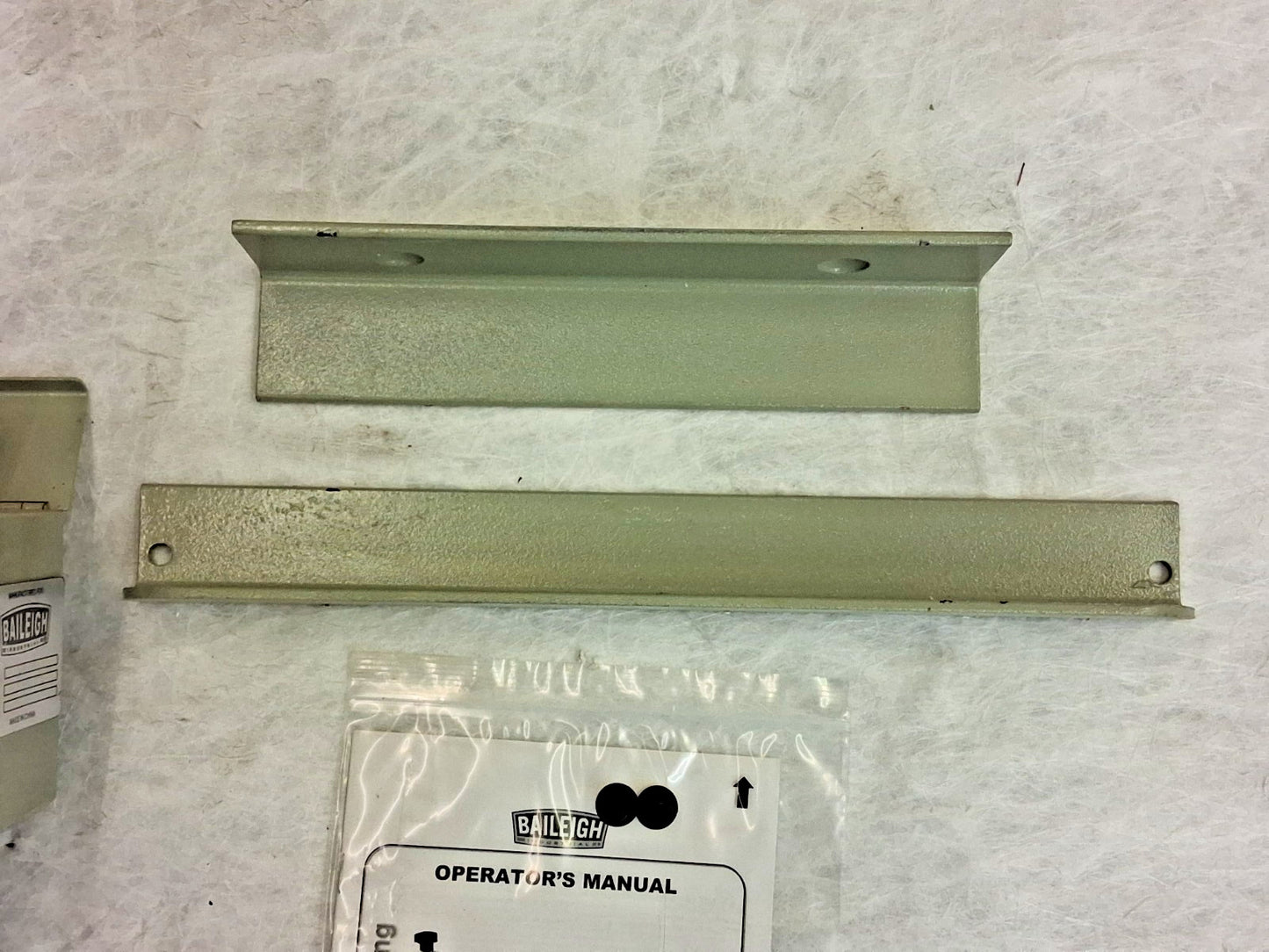 Baileigh Manual Bench Slip Roll 12" Max Forming Width 1007290