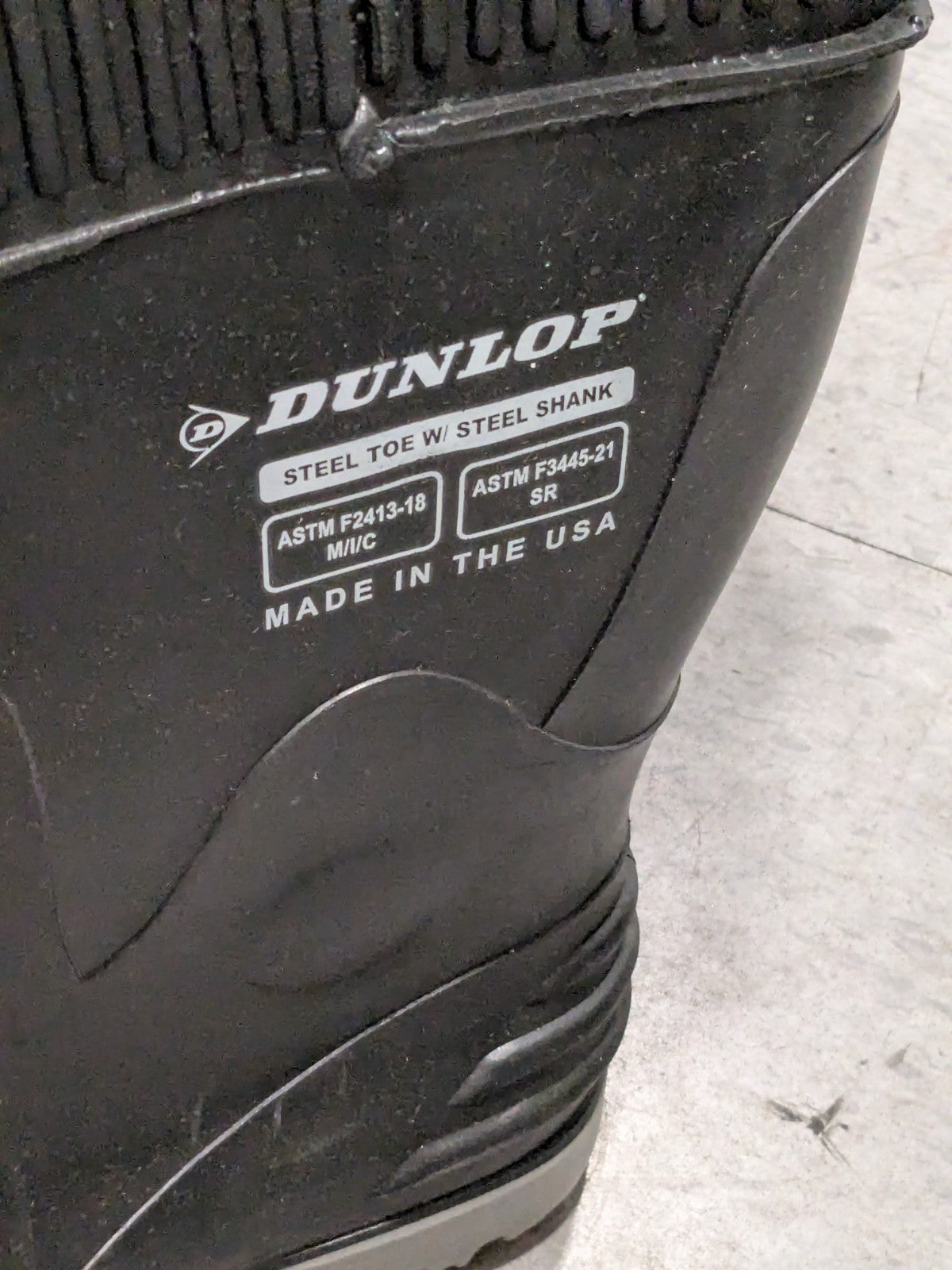 Dunlop Hip & Chest Wader: High-Leg Boot, Black, PVC, Size 12 86056.12