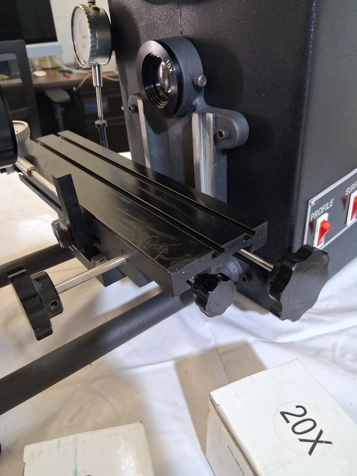 SPI Optical Comparator 12" Screen Dia Horizontal Orientation 12-526-0