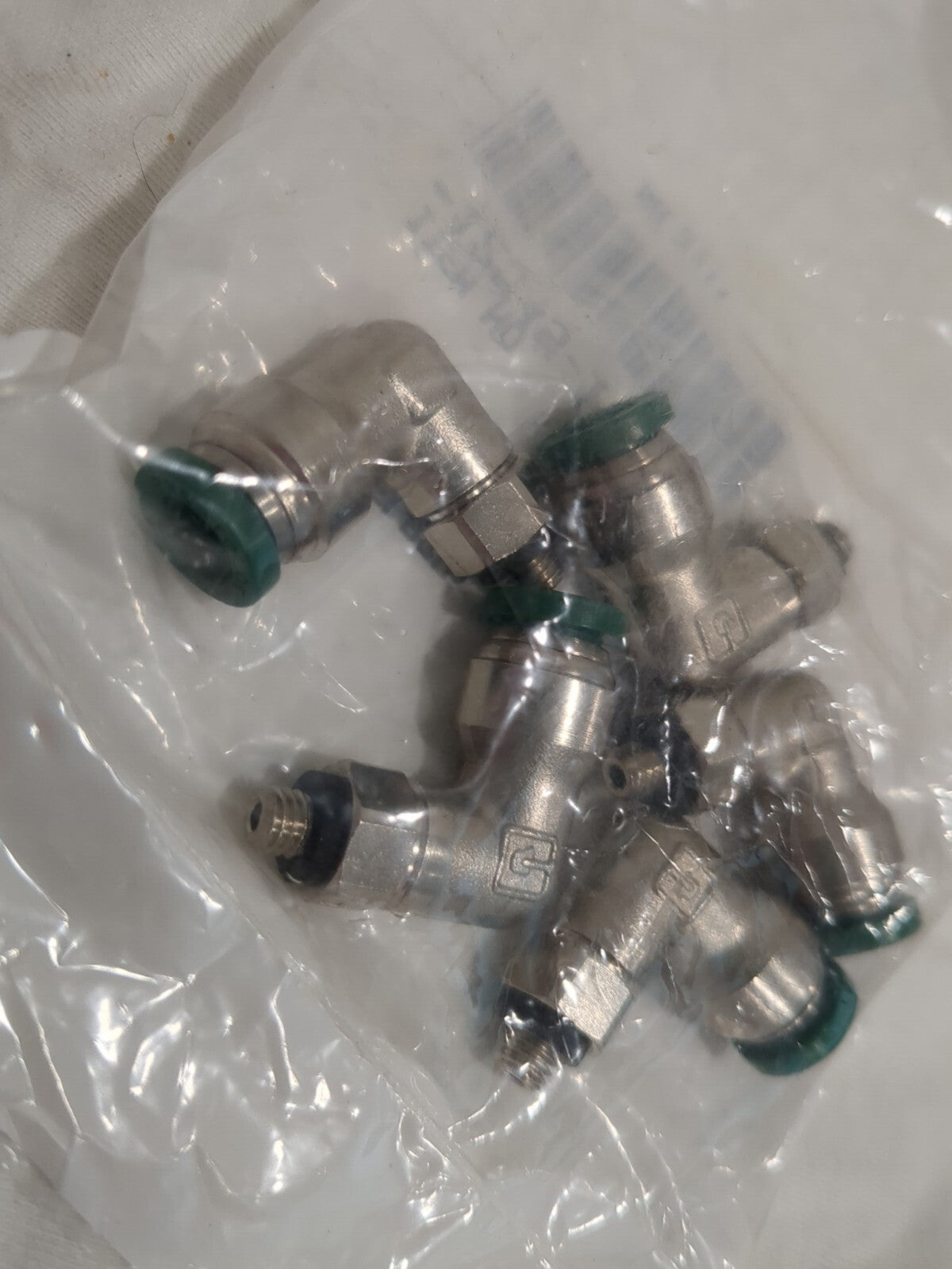PARKER 5pk 10-32 Thread Push-to-Connect TubexMalexTubexMale -12545-1
