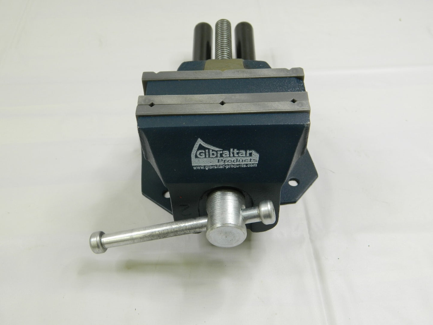 GIBRALTAR Bench & Pipe Combination Vise 3.5 Jaw W 7 Jaw O 1-1/2 TD 59975359