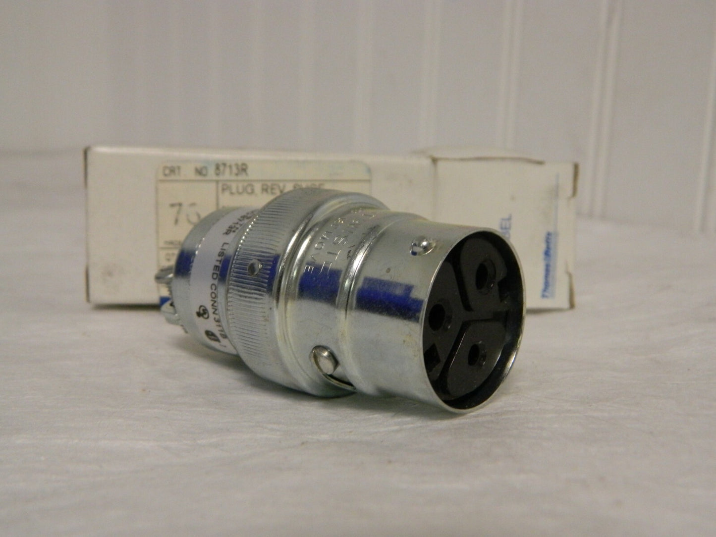 Thomas &amp; Betts Ever-Lok Midget Reverse Service Clamp Type Female Plug 8713R