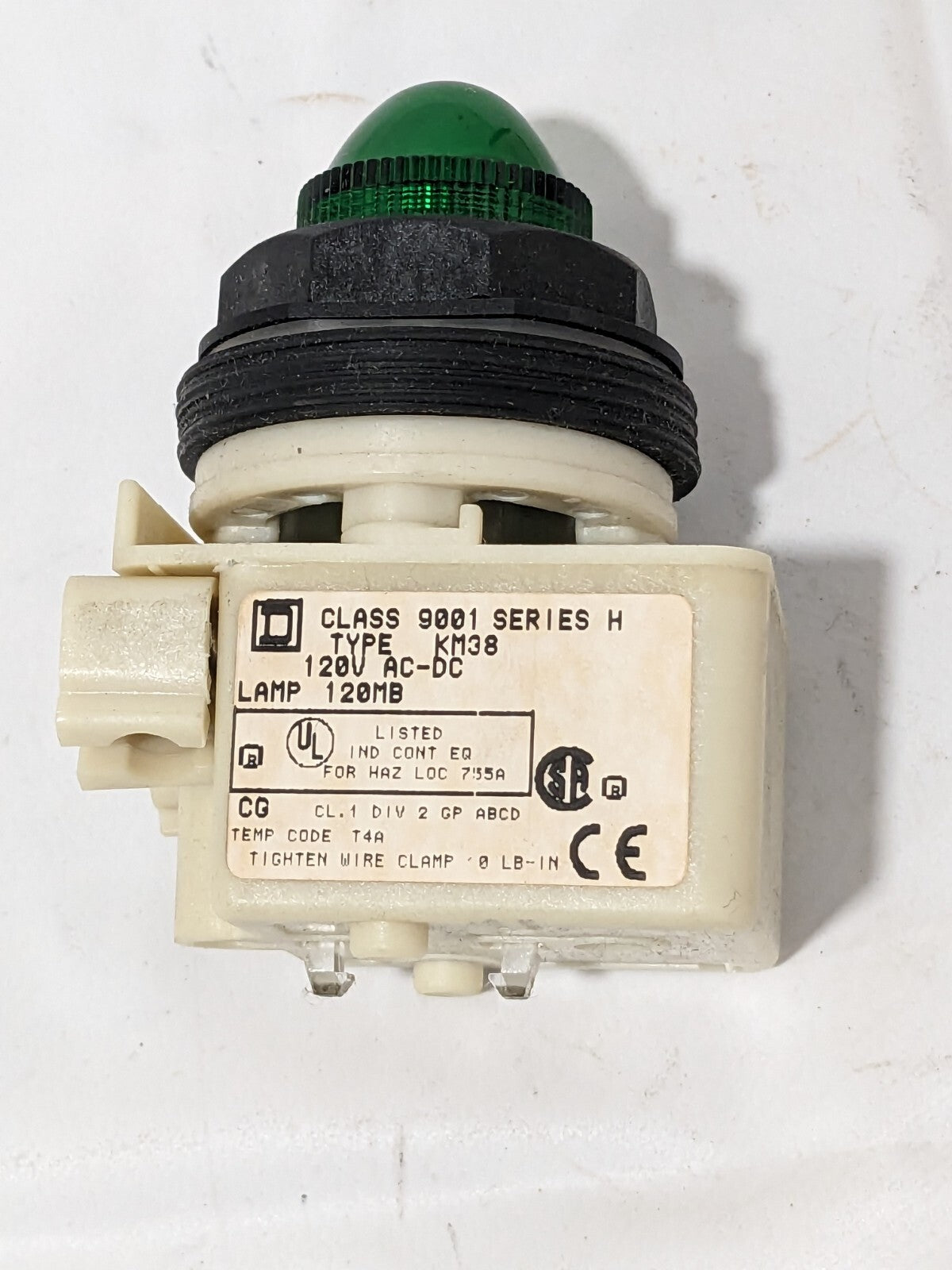Square D Pilot Light 120V, 30mm, Green Lens 9001-SKP38G9