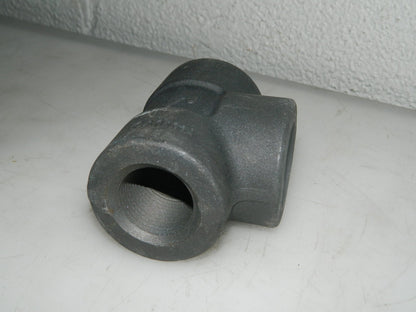 Pro Black Pipe 4pk Tee Size 1-1/4 Class 3,000 Forged Carbon Steel 1MMY3