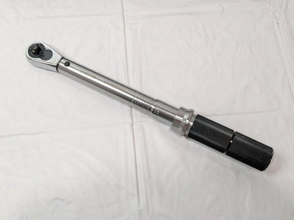 GEARWRENCH Micrometer Torque Wrench 3/8" DR 30"-250" Lb Max 85061M