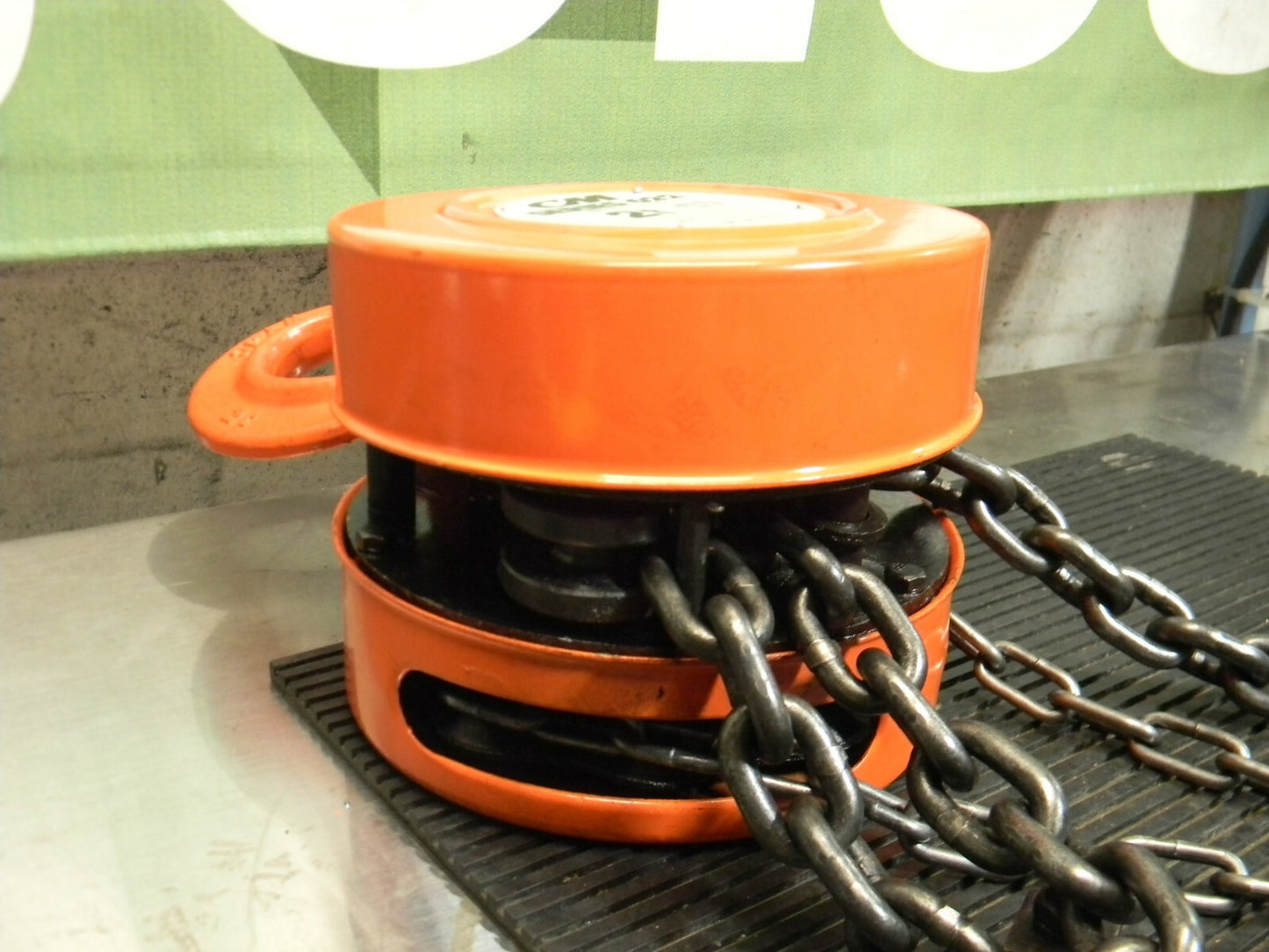 CM Series 622 Manual Hand Chain Hoist 2 Ton Load Capacity 20 Ft. Lift