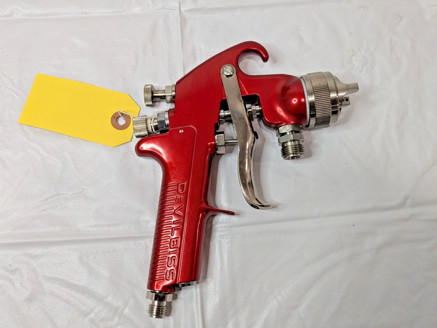 DeVilbiss Siphon Feed High Volume/Low Pressure Paint Spray Gun EXL-520S-18