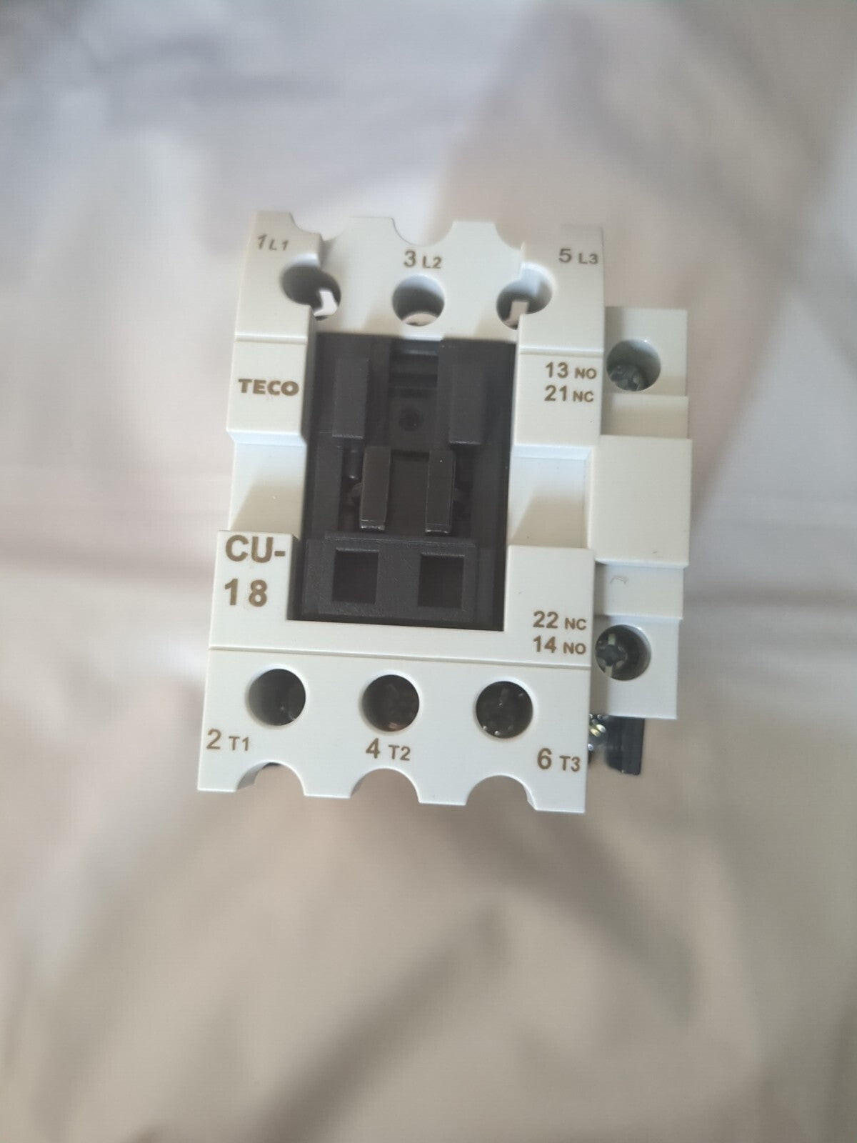 Teco Cu-18 Magnetic Contactor, 24Vac Coil Voltage, 3A1A1B Contacts, 7.5Hp Motor