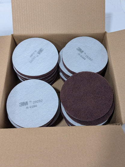 3M Hook &amp; Loop Disc: 5" Dia, Non-Woven, Aluminum Oxide Box of 40 29292