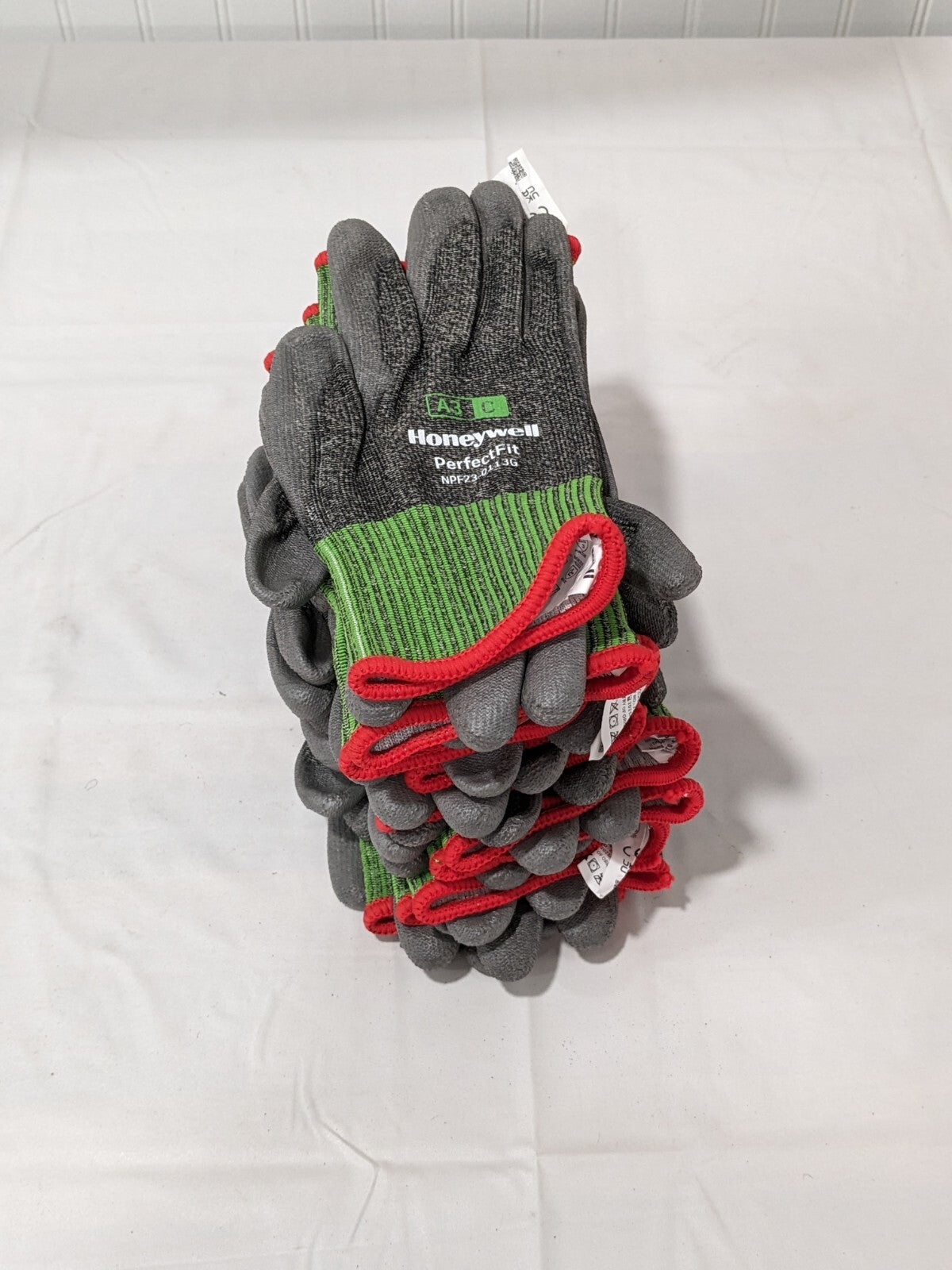 HONEYWELL Cut, Puncture & Abrasion-Resistant Gloves Sz S Qty 10 NPF23-0113G-7/S