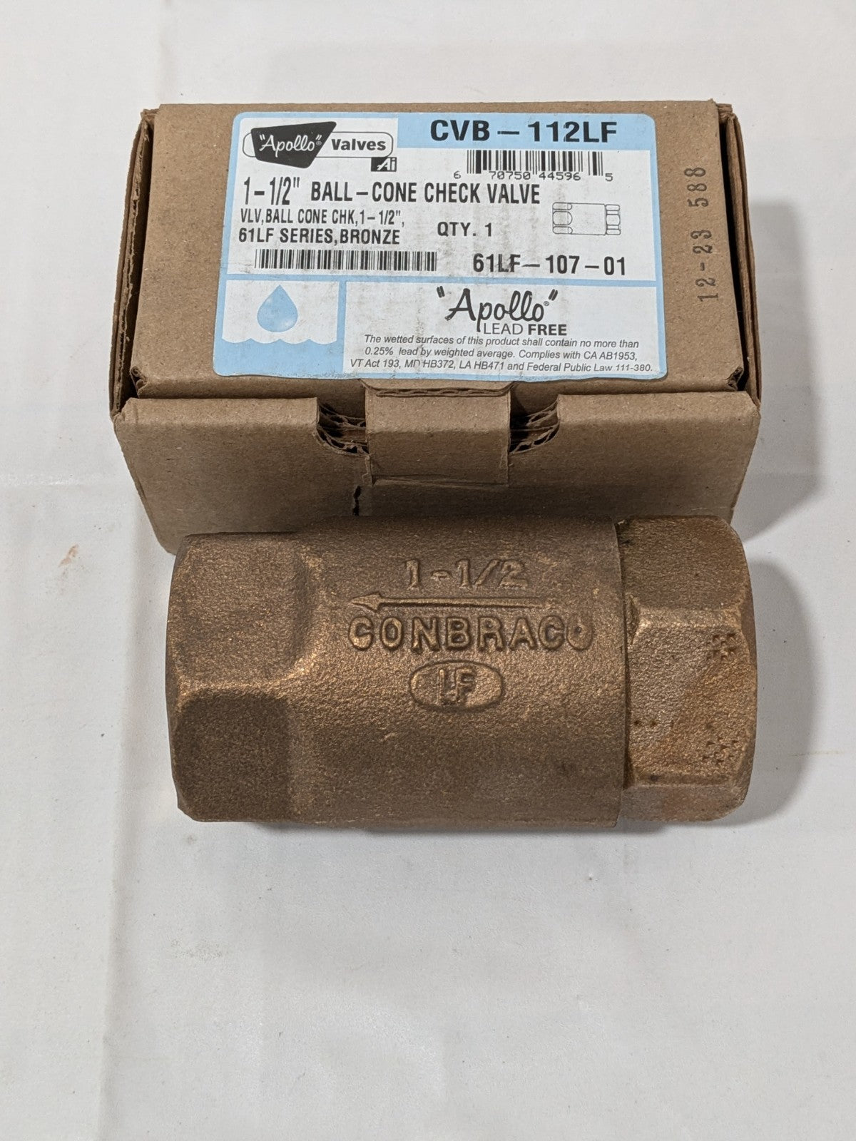 Apollo Check Valve: 1-1/2" Pipe FNPT 61LF10701