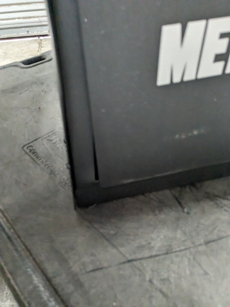 Metal Man Deluxe Welding Cabinet 4 Drawer 150 lb. Capacity DWC1 Scratch N Dent