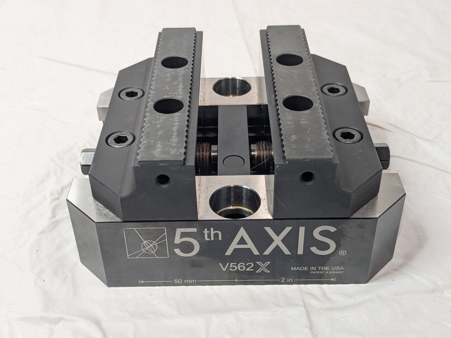5th Axis Self-Centering Vise Manual 125.7mm x 152.4mm x 73.6mm V562X
