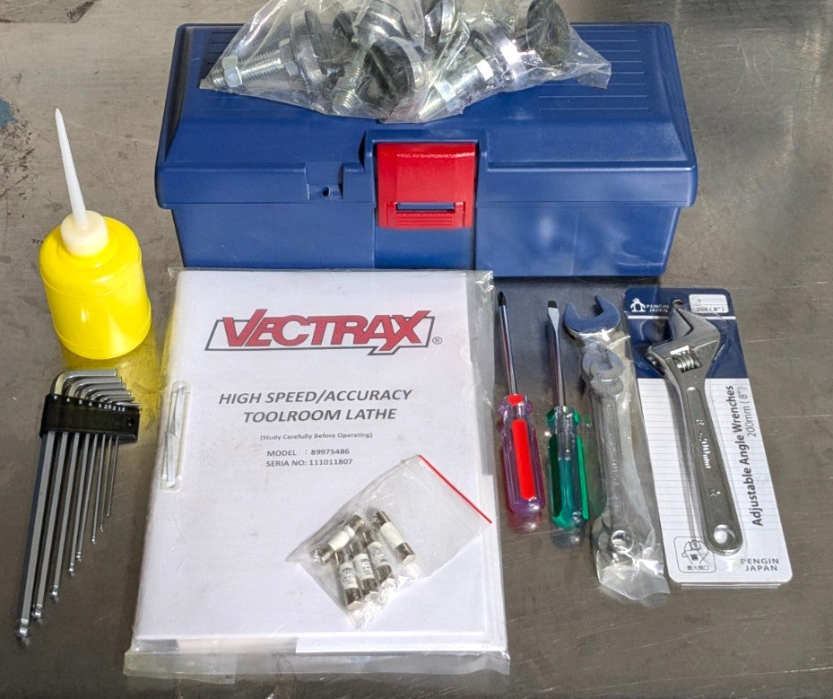 VECTRAX 11 x 18 Toolroom Lathe 220V 3PH  3HP VFD Speed Control  *Scratch & Dent*