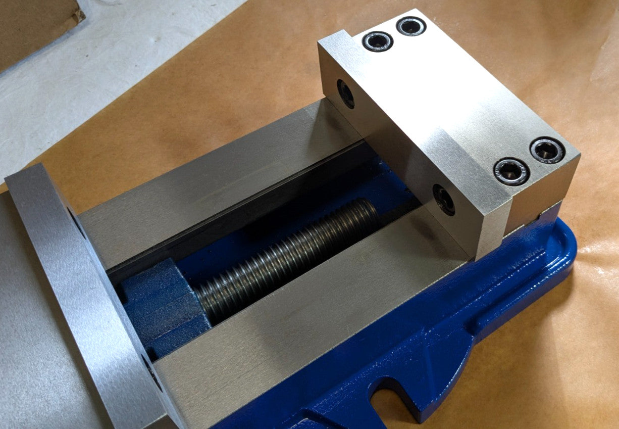 Precision Machine Vise  Single-Station  6" Jaw Width  7-1/2" Jaw Openi