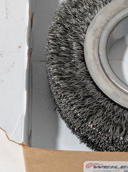 Weiler Wheel Brush: 4-1/2" Wheel Dia, 1-1/4" Face Width, 0.0140" Wire Dia 03020