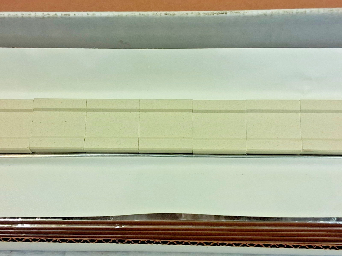 Tweco Grooved Ceramic Weld Backing 36 Packaging Feet per Box 1 Inch Long 6930000