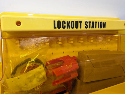 PRO-SAFE Electrical & Valve Lockout Station Polycarbonate BD-B1100 BROKEN CASE