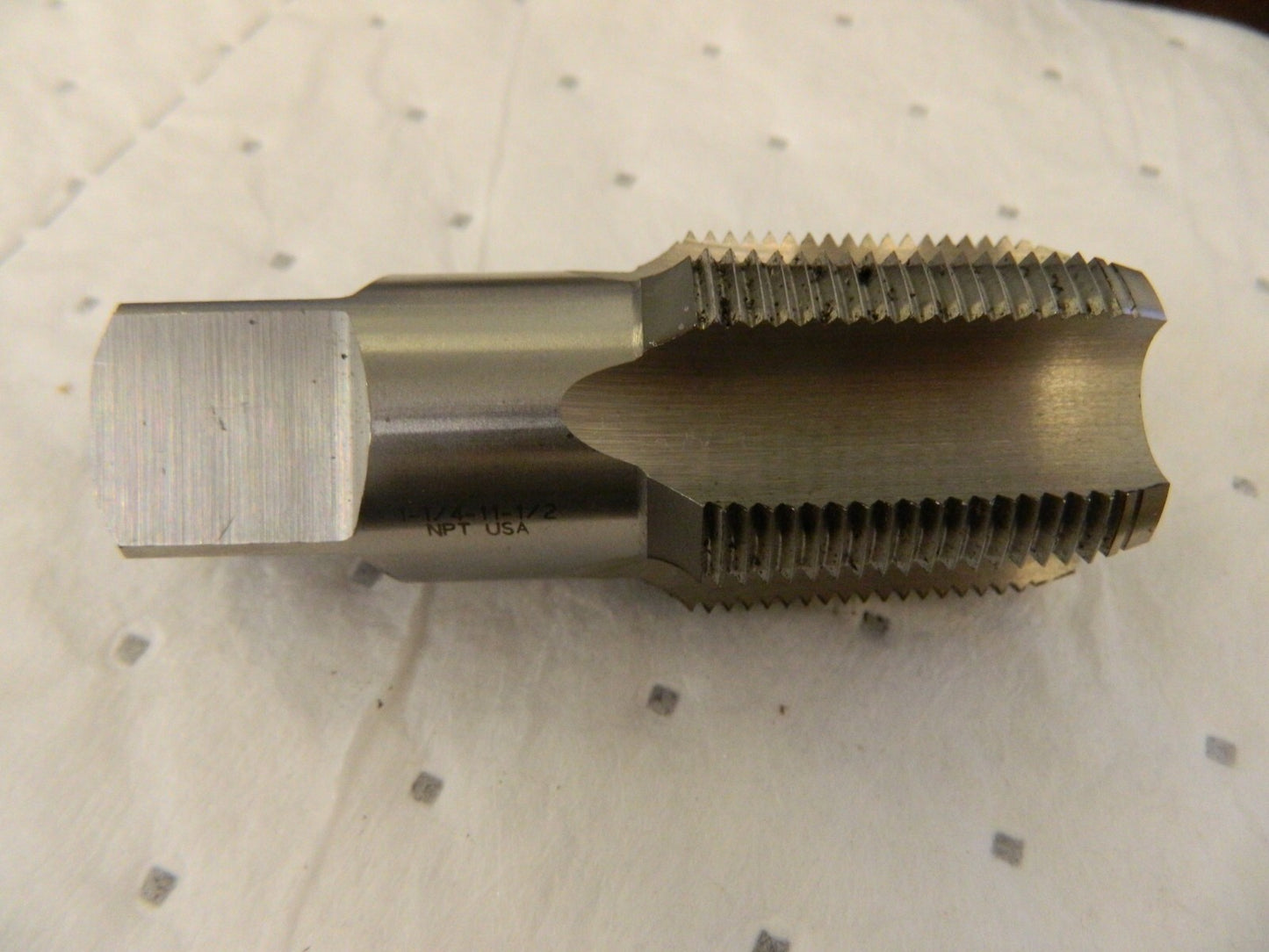HERTEL Standard Pipe Tap: 1-1/4 - 11-1/2 Carbon Steel, Bright/Uncoated 793U1-1/4