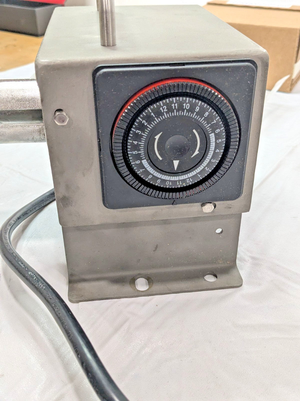 Abanaki Belt Oil Skimmer 2.00 GPH 18" Reach w/Motor SMMS2-18