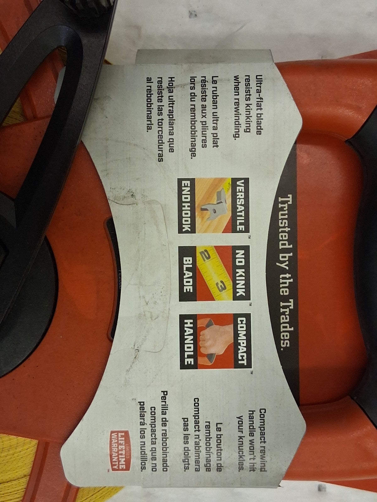 Lufkin Engineers Fiberglass Tape Measure 1/2" x 200Ft FE200D