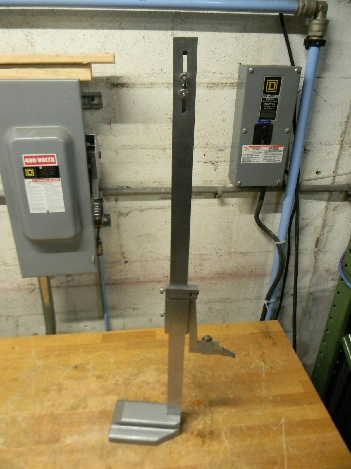 Vernier Height Gage 24"/600mm Max. Measuring Range Steel Satin Chrome Finis