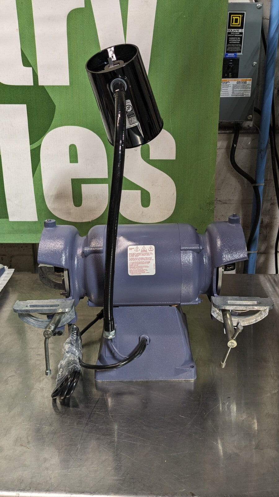 BALDOR RELIANCE Bench Grinder 6" Wheel Dia 1-1/4" Arbor Hole 3600 RPM .5 HP 500