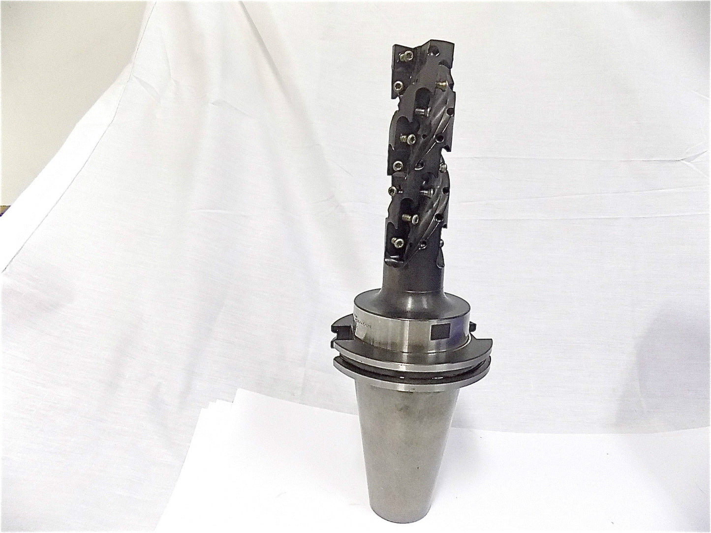 Hertel 1-1/2" CD  4.54" MD CAT 50 V-Flange Taper SQR Shoulder EndMill  81544132