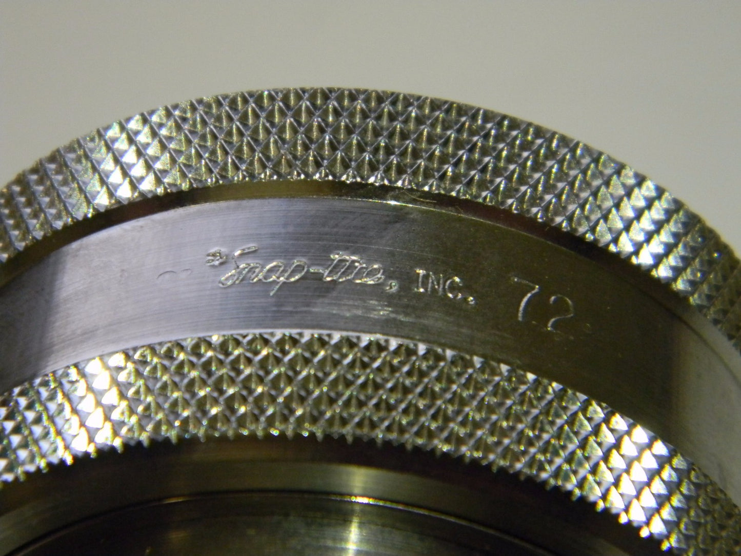 Snap-Tite Coupler 1" x 1" NPTF-Buna Interchange Stainless Steel SS72C1