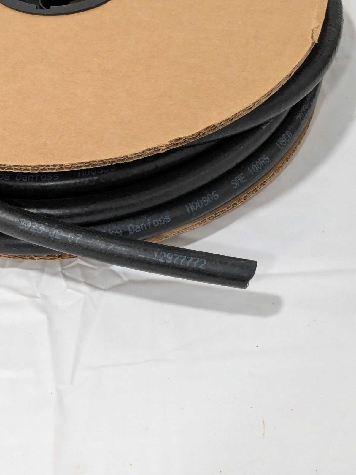 Danfoss Air Hose: 3/8" ID, Approx. 50' 400 Working psi, Nitrile Rubber KP77435