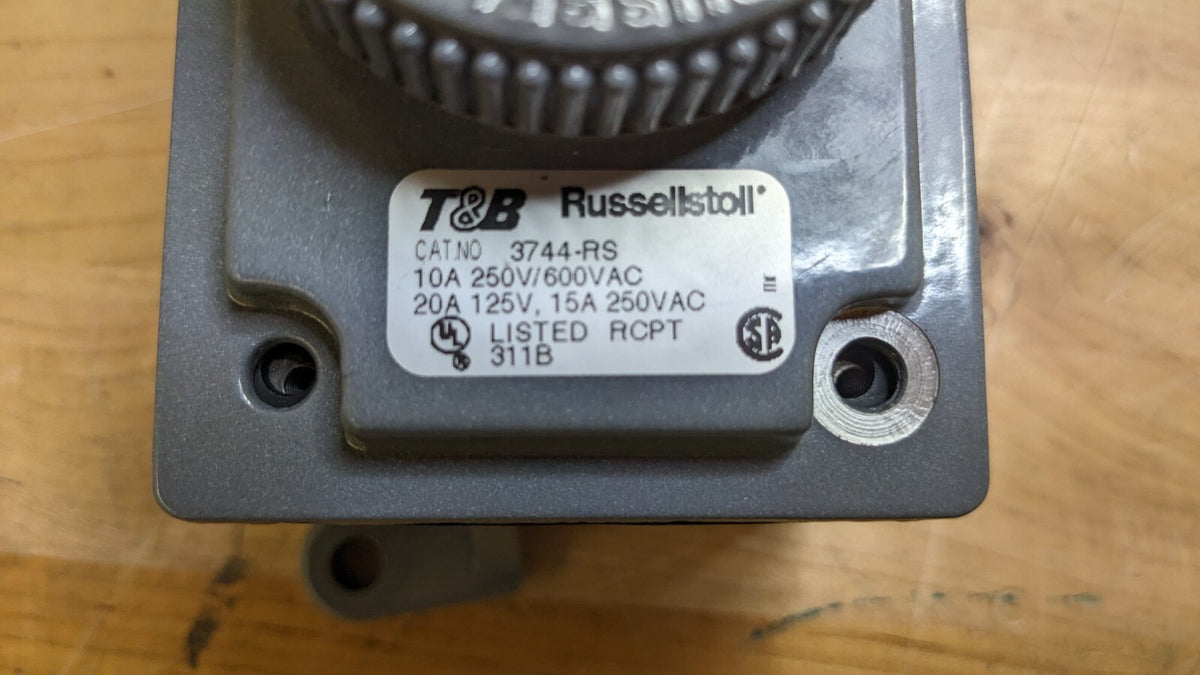 Russellstoll Receptacle 3744-RS 10/15A 125/250/600V 3W 4P New Surplus