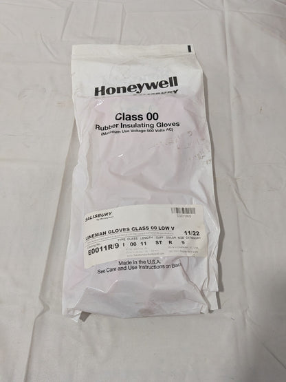 Honeywell Rubber Linesman Gloves: Class 00, Size Large, 11" Long E0011R9