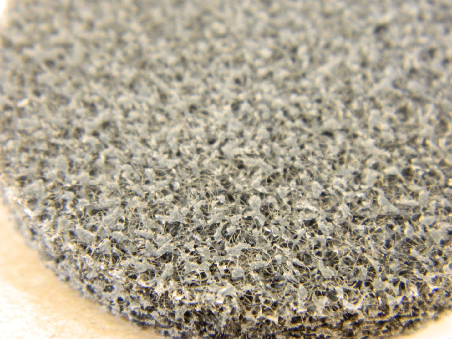 (60) 3M Quick-Change Disc: Roloc TR, 2 Dia Silicon Carbide Non-Woven 7000045976