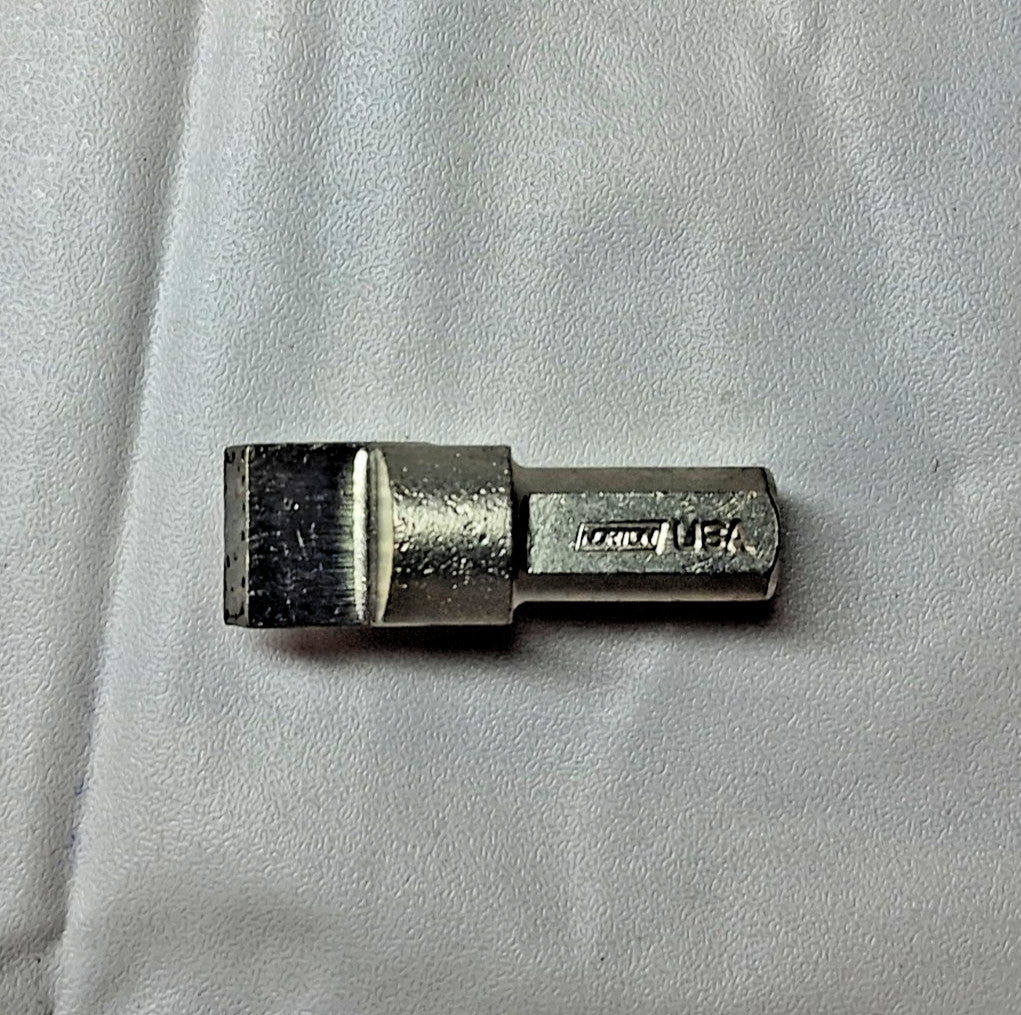 Norton Diamond Dresser 7/16" Shank 66260195049